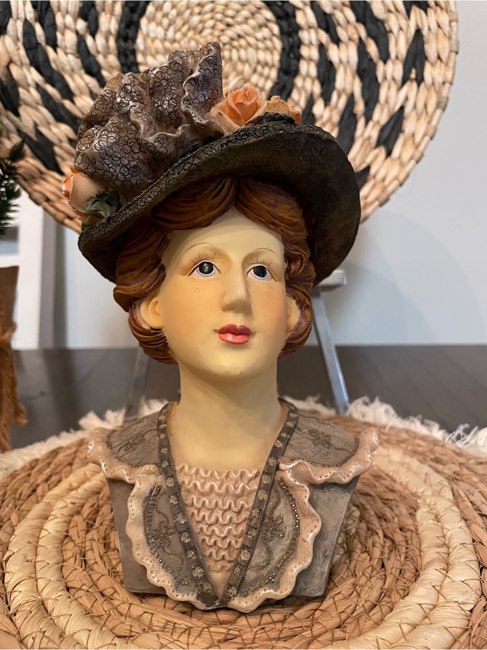 Classic Lady Bust Vase in Beige, Brown and Peach